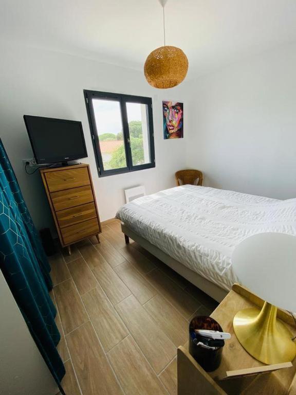 La Contemporaine 2 Chambres A Ste Marie Сент-Мари-ла-Мер Экстерьер фото